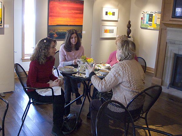 DLA Piper Art lovers at the Ann Korologos Gallery